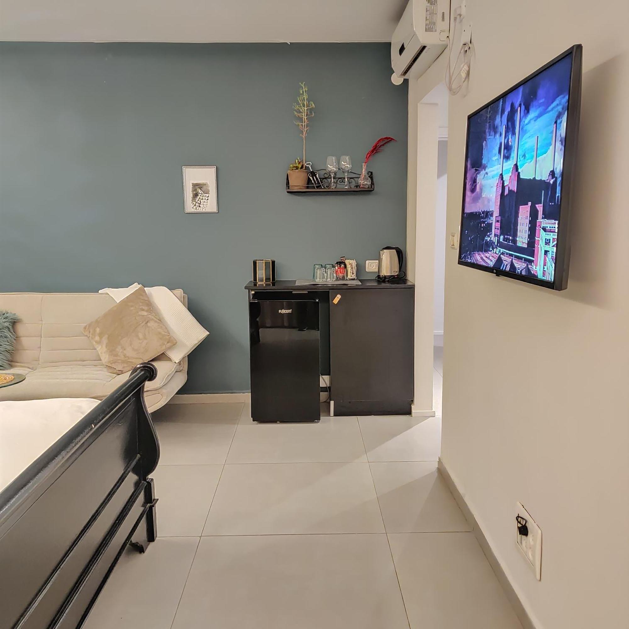 Urbanica Carmel- Apartments Haifa Szoba fotó