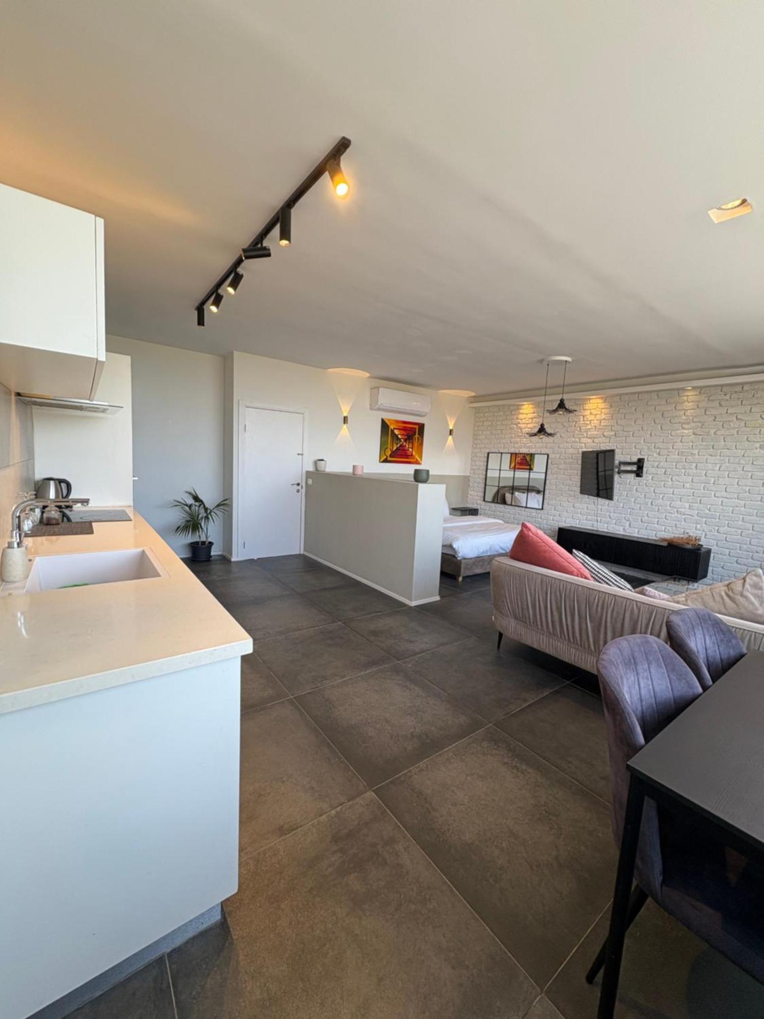 Urbanica Carmel- Apartments Haifa Szoba fotó